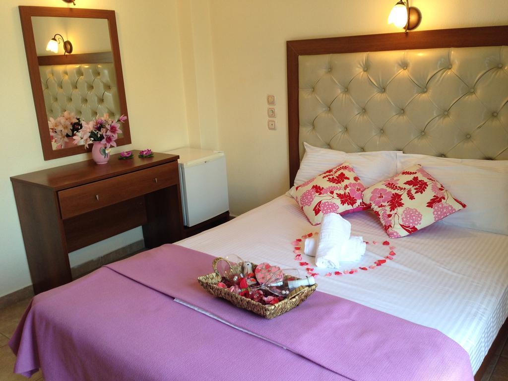 Hotel Karagianni Volos Zimmer foto